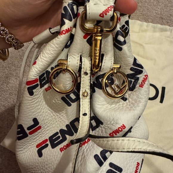 Fendi Bag - Picture 4 of 9